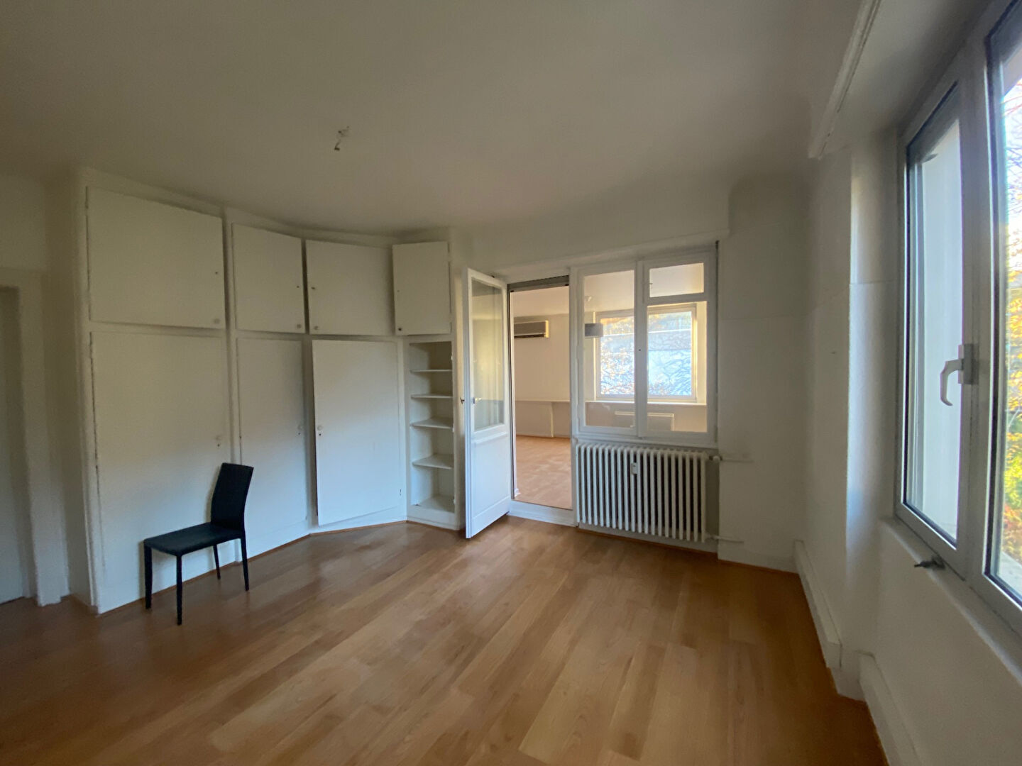 Bureaux à louer de 173 m² à Mulhouse, proche commodités et transports