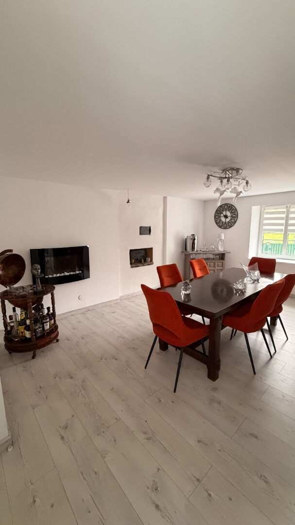 Appartement Duplex Bettendorf  5 pièce(s) 130 m2