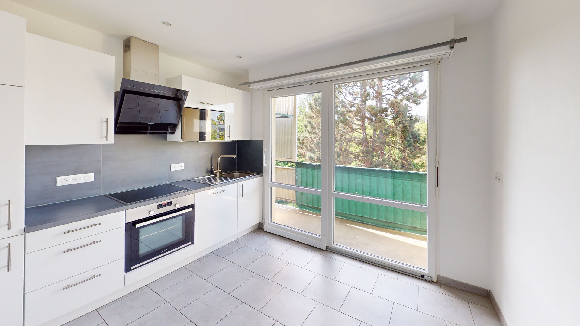MULHOUSE BEL AIR ? APPARTEMENT 3 PIÈCES DE 56 m² ? LUMINEUX ET AU CALME