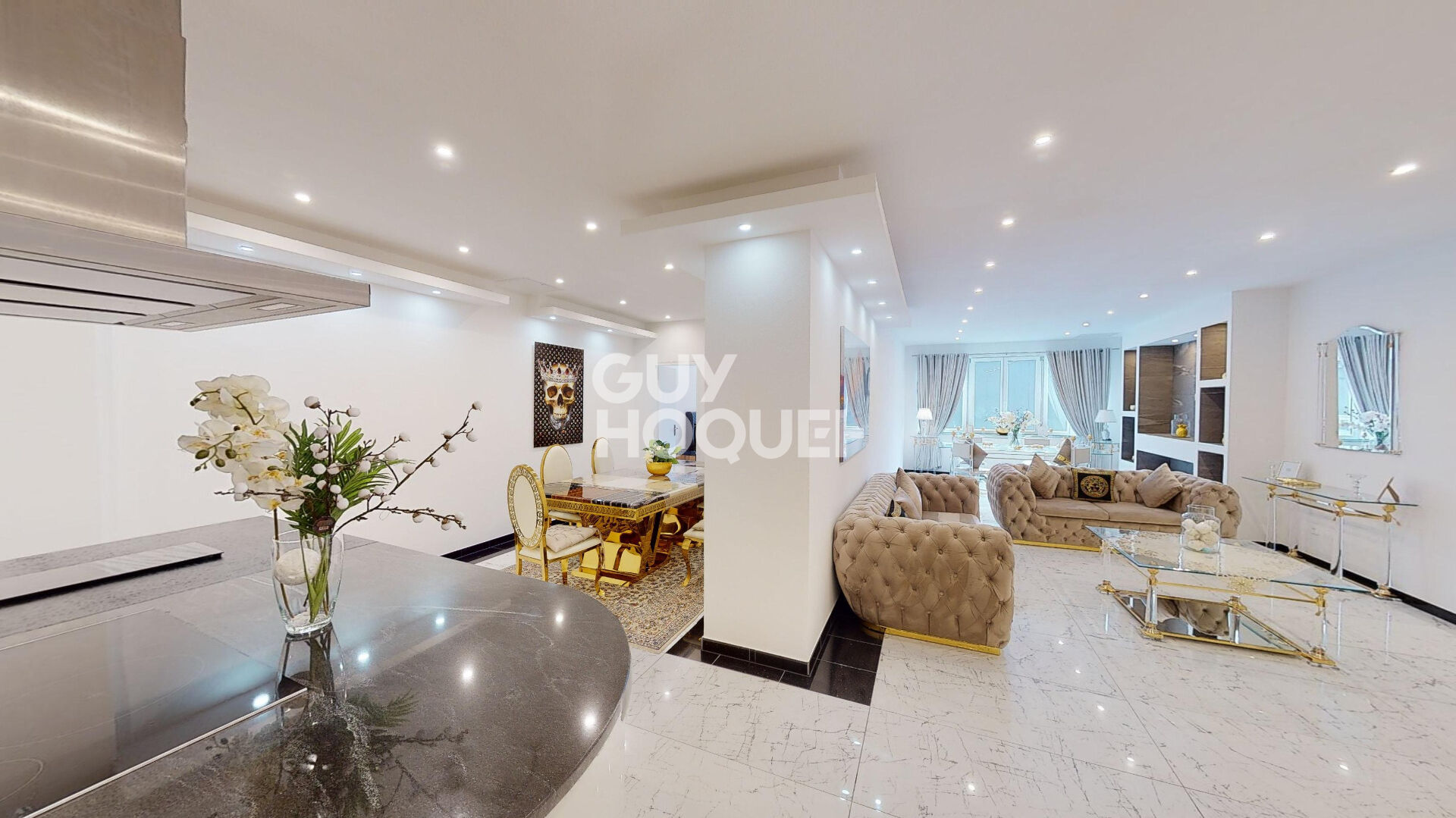 LOCAL COMMERCIAL AIRBNB  CENTRE VILLE T4 (105m²) à MULHOUSE