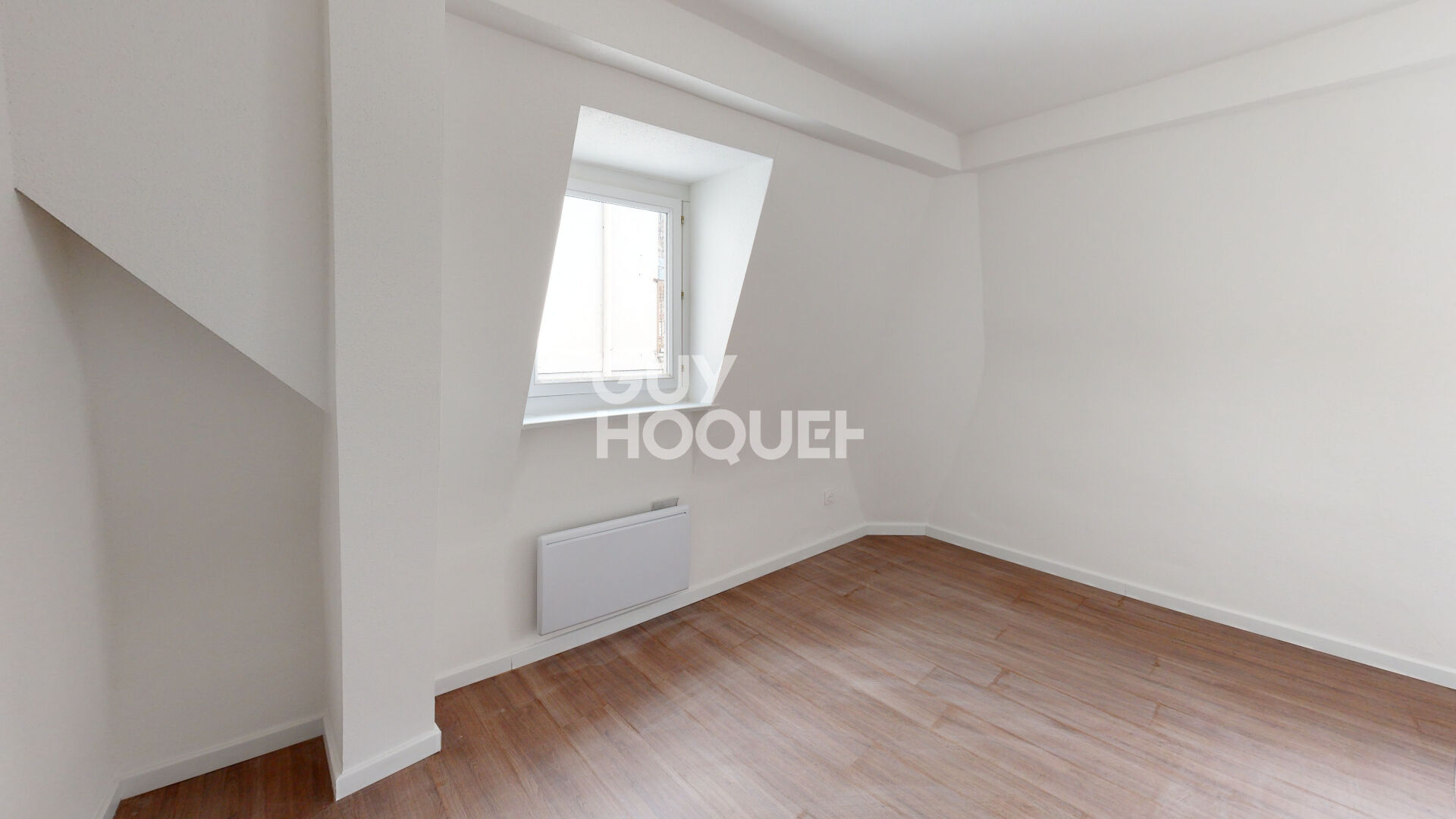 LOCATION d'un appartement F3 (69 m²) à Mulhouse Centre Historique