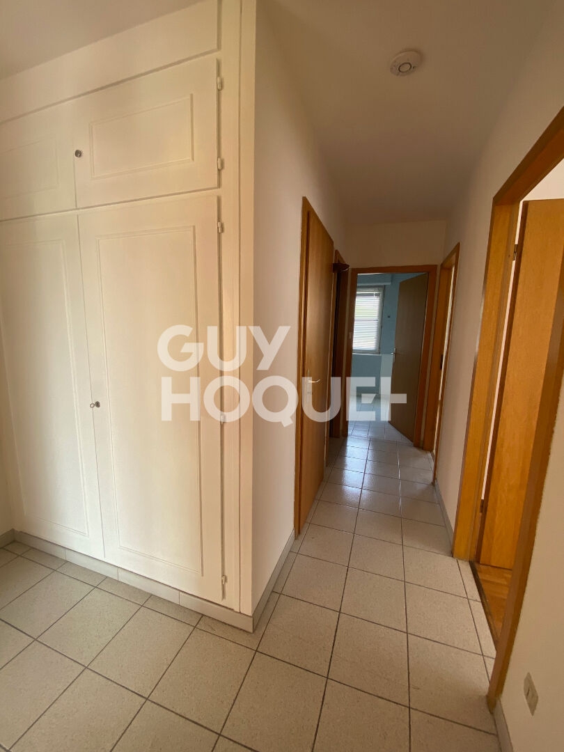 LOCATION d'un appartement F3 (76 m²) à BRUNSTATT DIDENHEIM Réf.3611