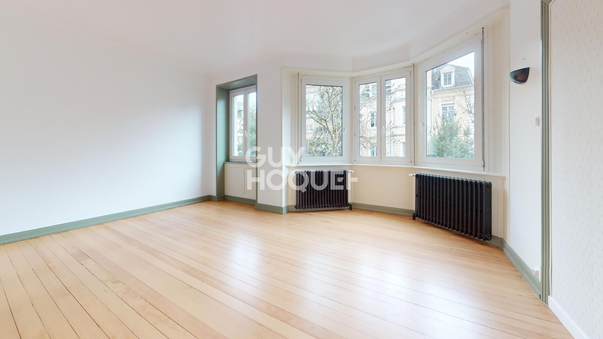 LOCATION : appartement 3 pièces (87 m²) à MULHOUSE