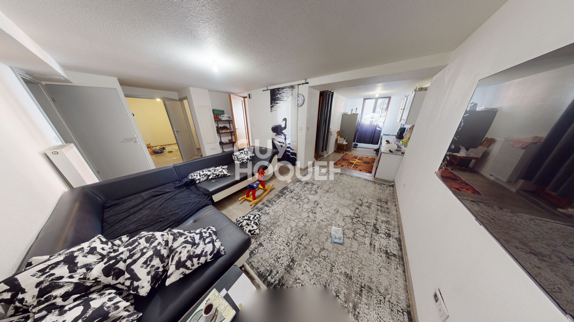 Immeuble rénové avec garantie décennale 10 pièces à MULHOUSE