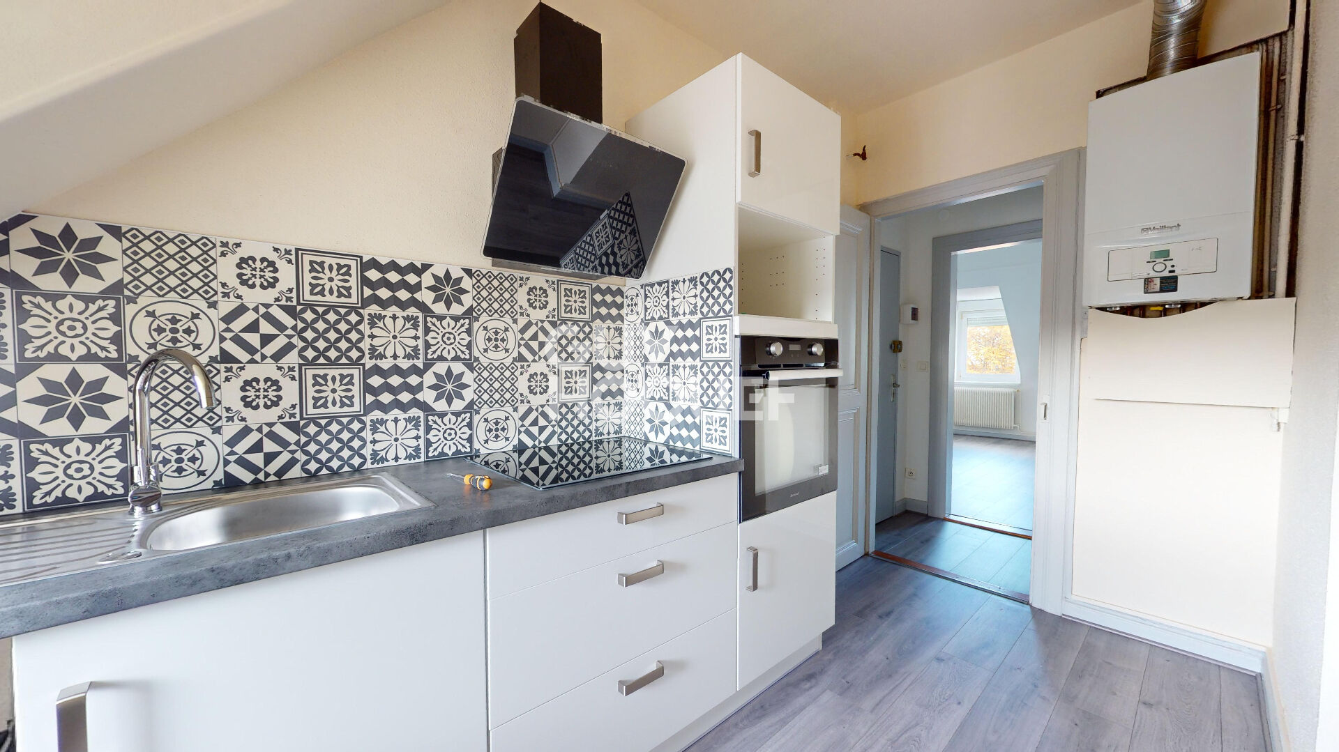 LOCATION d'un appartement de F2 bis de 44 m² à MULHOUSE