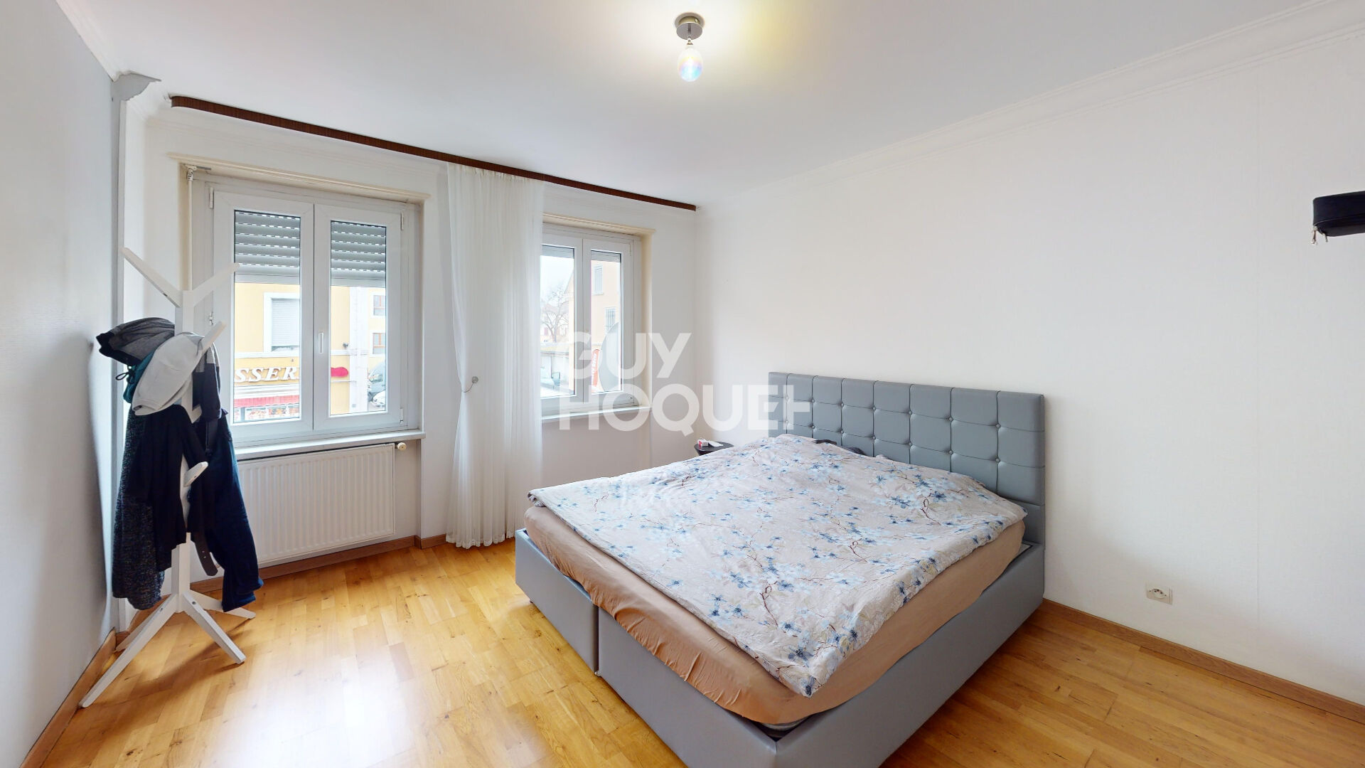 IMMEUBLE 560m²  SANS TRAVAUX!