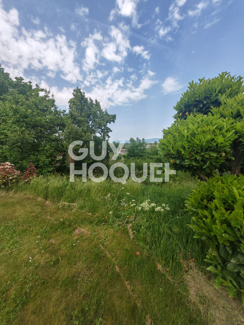 Terrain constructible de 6 ares 50 centiares, viabilisé et libre d'architecte ? Mulhouse