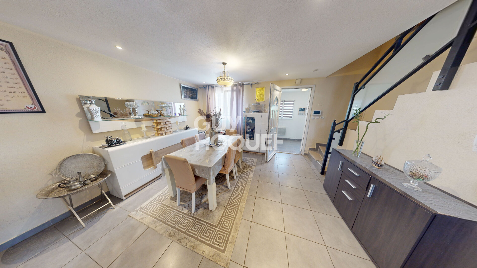 Maison spacieuse à vendre à Mulhouse - 5 chambres, jardin et confort moderne