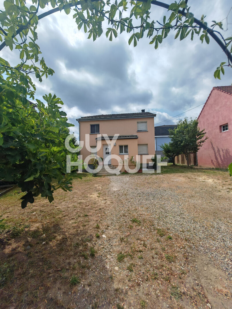 Maison spacieuse à vendre à Mulhouse - 5 chambres, jardin et confort moderne