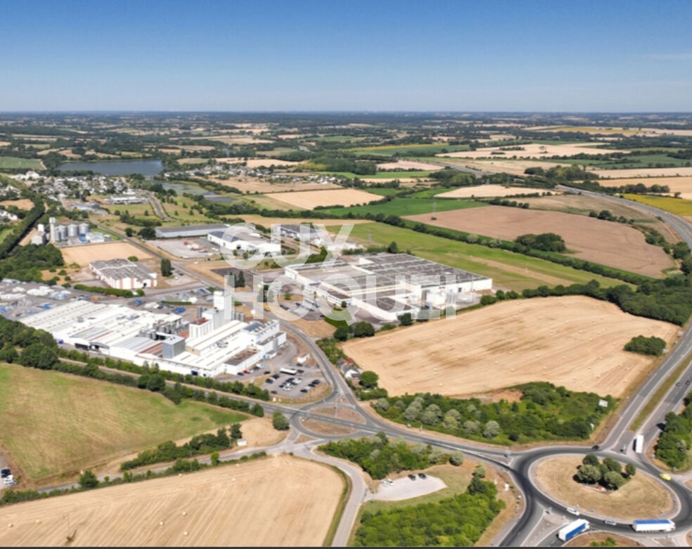 Dépôt 1000m²  30 ares