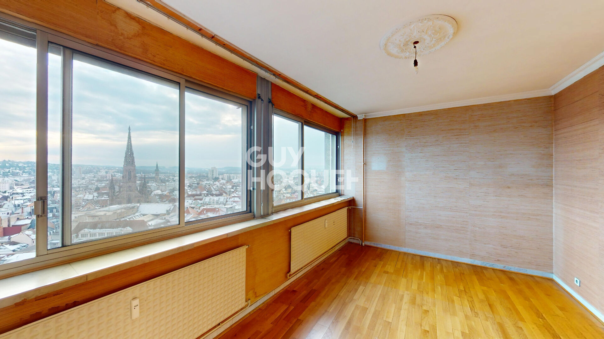 Appartement F4 de 101m2 - MULHOUSE