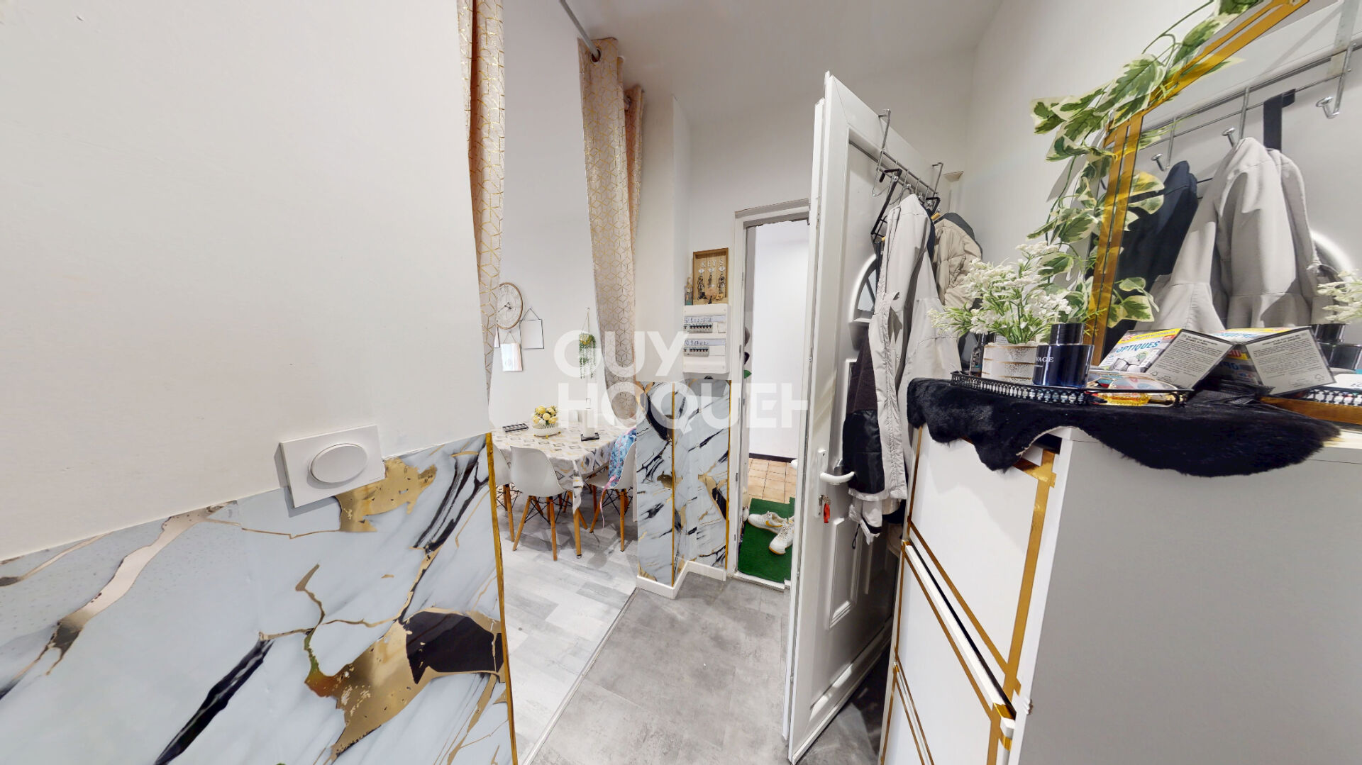 Immeuble de 270 m² idéalement situé à proximité immédiate des transports en commun à Mulhouse !