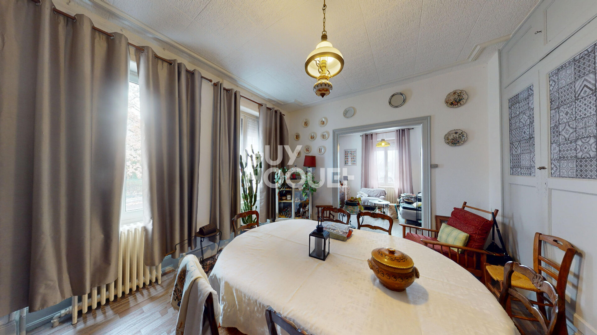 Immeuble avec cachet!