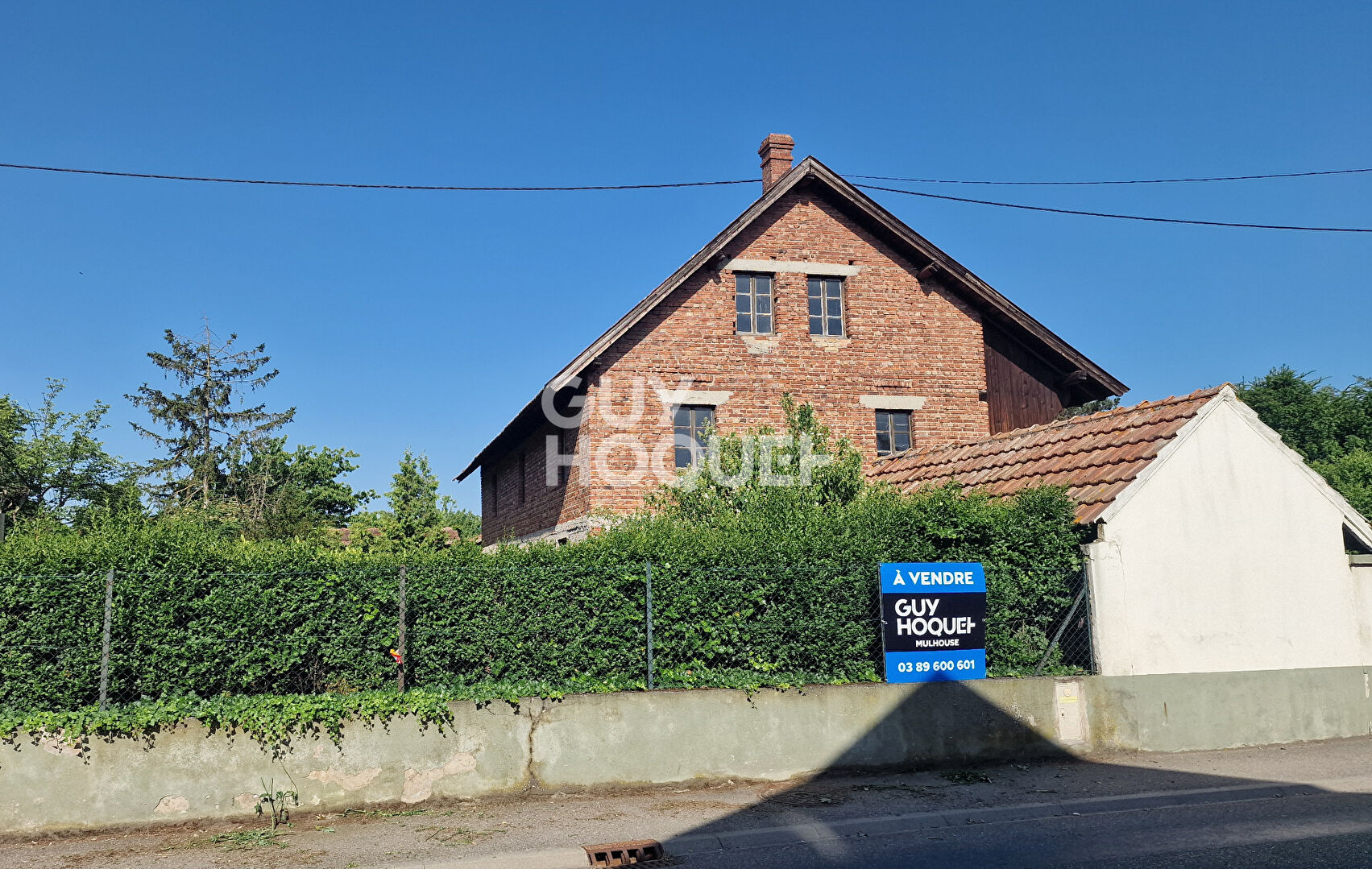 Corps de ferme sur 18 ares proche COLMAR!