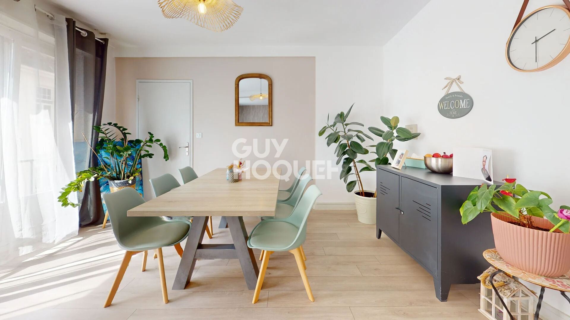 À vendre - Appartement 5 pièces de 125 m² - Emplacement exceptionnel au centre-ville de Mulhouse, à deux pas de Porte Jeune