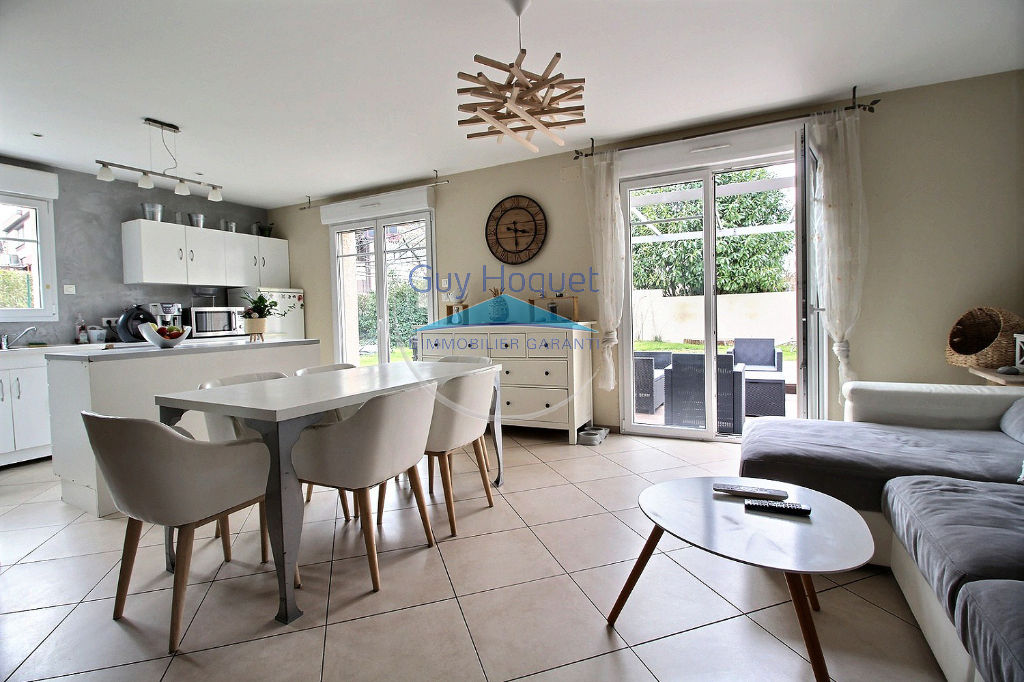 Maison récente de 138 m² de plain-pied à vendre à SAINT NICOLAS DE PORT(54)