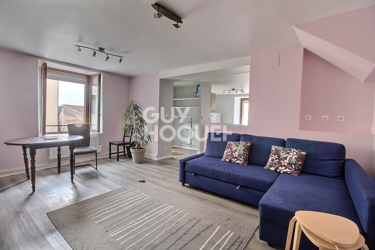 LIVERDUN VILLE MEDIEVALE -MAISON  3 CHAMBRES - SANS EXTERIEUR