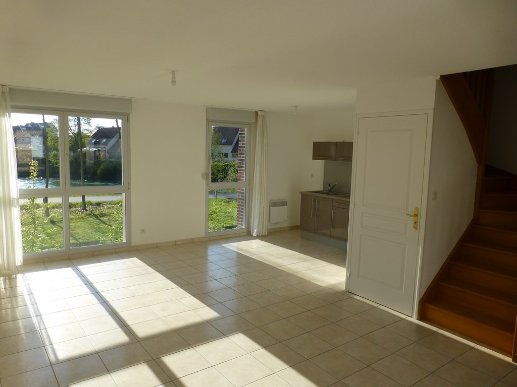Troyes - Duplex 4 pièces en bordure de seine