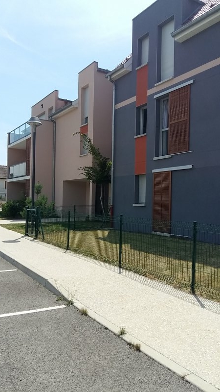 2 pièces Troyes limite Saint Julien Les Villas