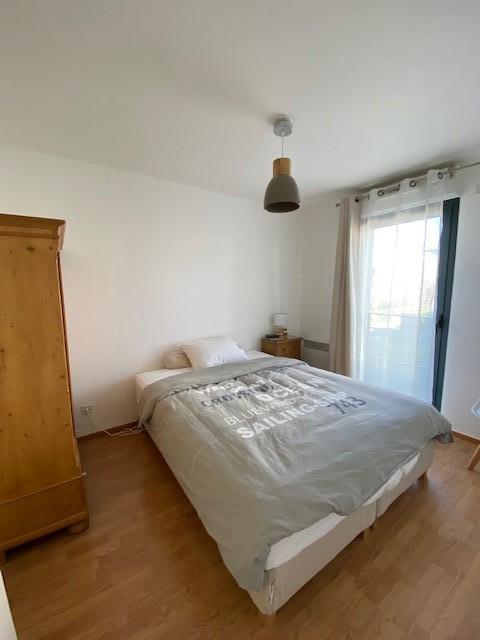 2 pièces -  balcon - place de parking en sous-sol