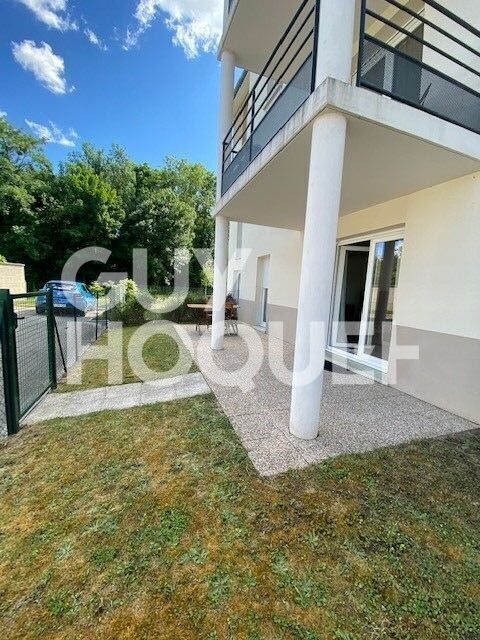 St Julien les Villas - T2 en rez de jardin