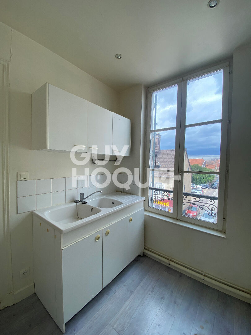 Deux pièces Troyes limite Sainte Savine