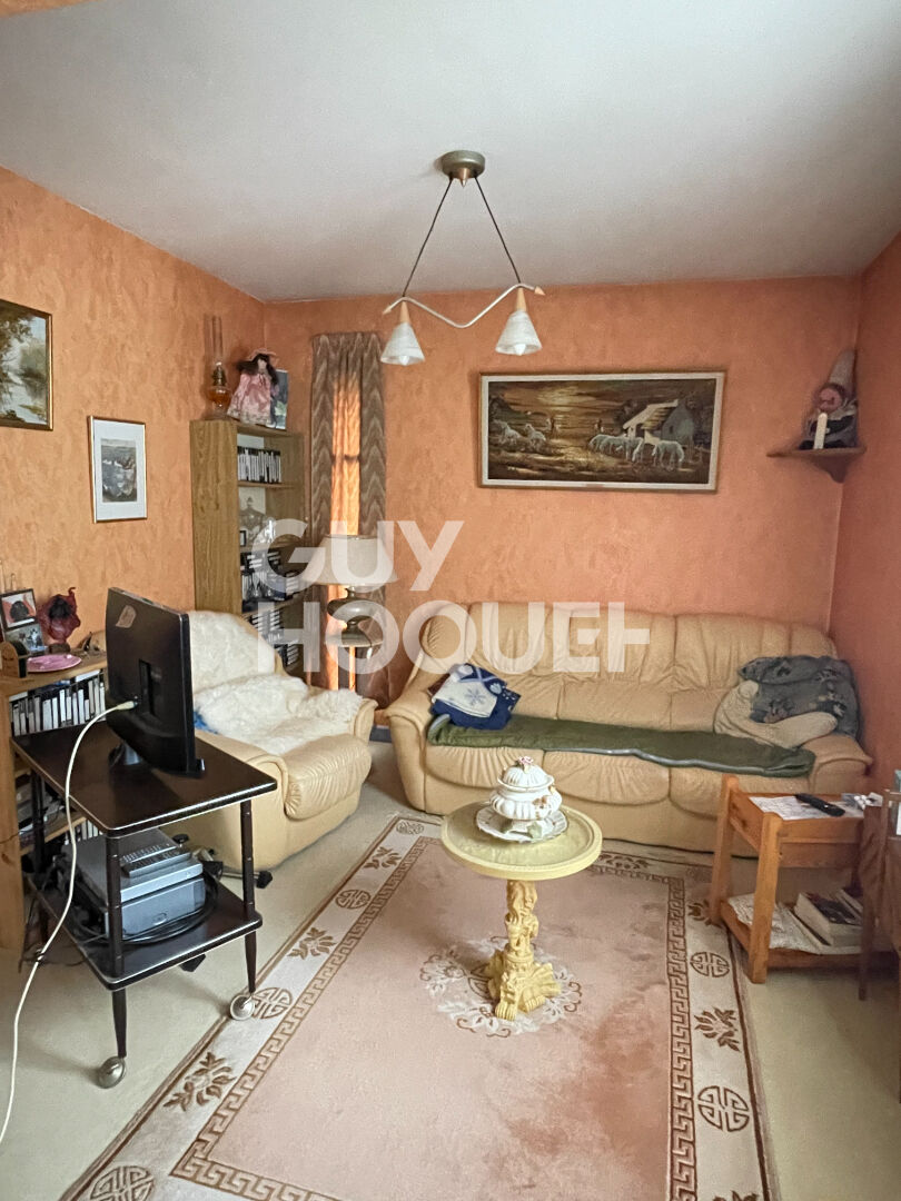 F4 LOUE au centre de LANEUVEVILLE-DEVANT-NANCY