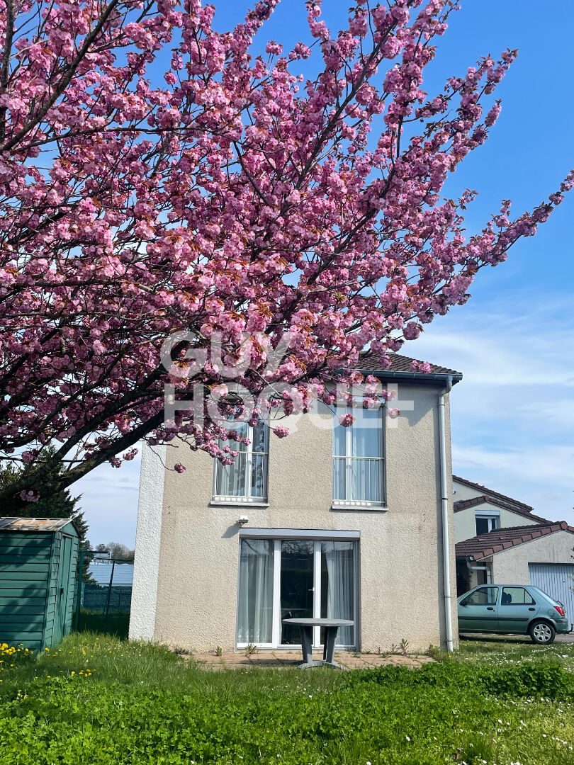 MAISON 5 PIECES D'ENVIRON 110M² SUR  PARCELLE DE 499M²