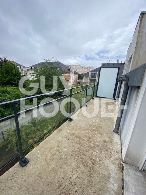 2 pièces de 40.45 m² - balcon de 8m²