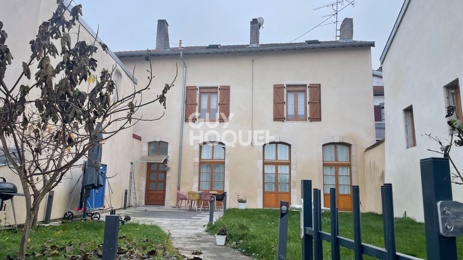 Maison de charme Gondreville d'environ 190 m2 sur terrain de 350m²