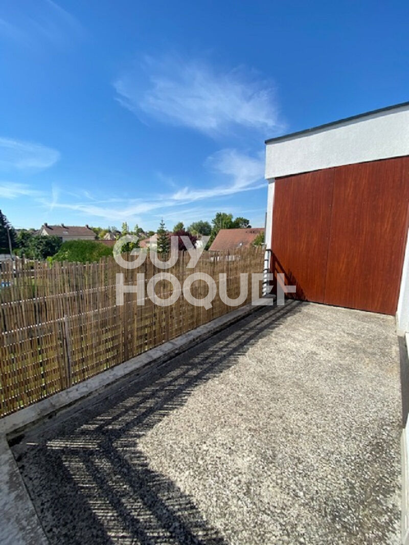 2 pièces 42.45m² - balcon de 10.70m² - deux places de parking