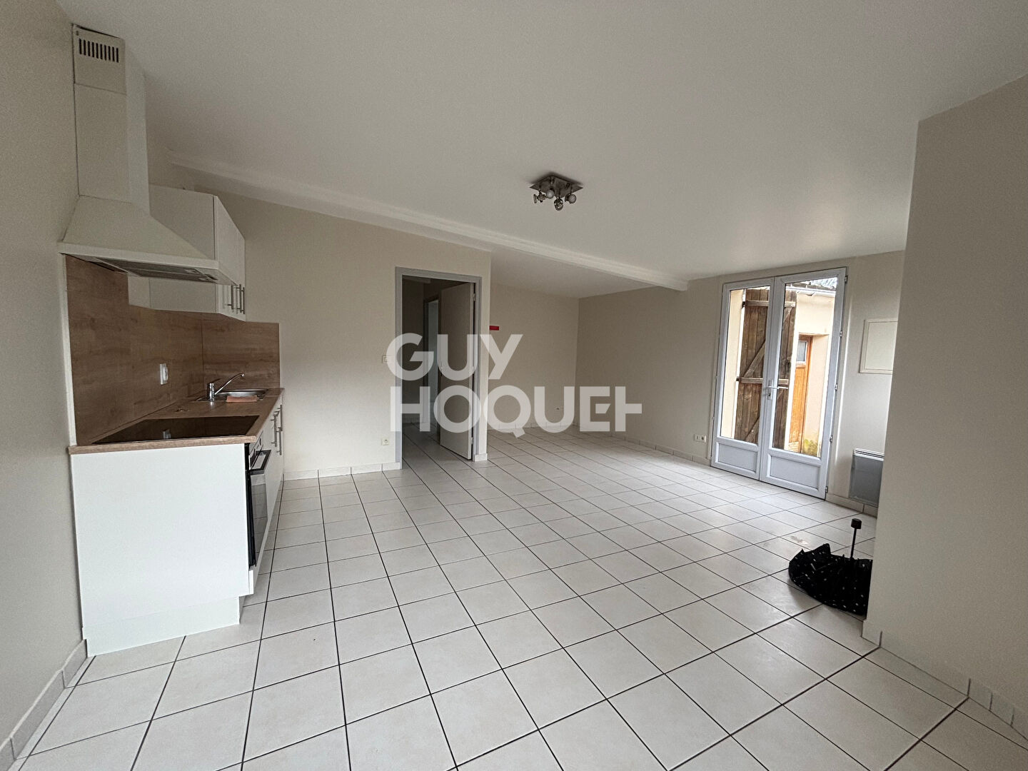 2 pièces - 50m²
