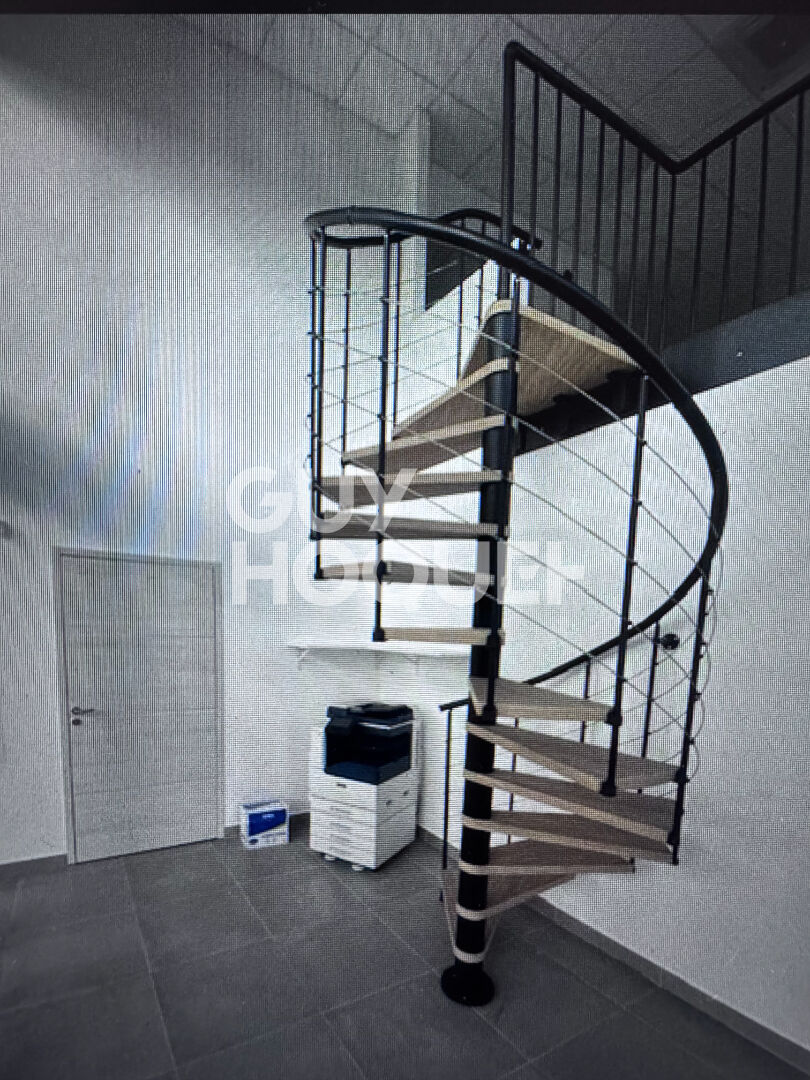 A LOUER Bureaux de 75 m² à Guenange