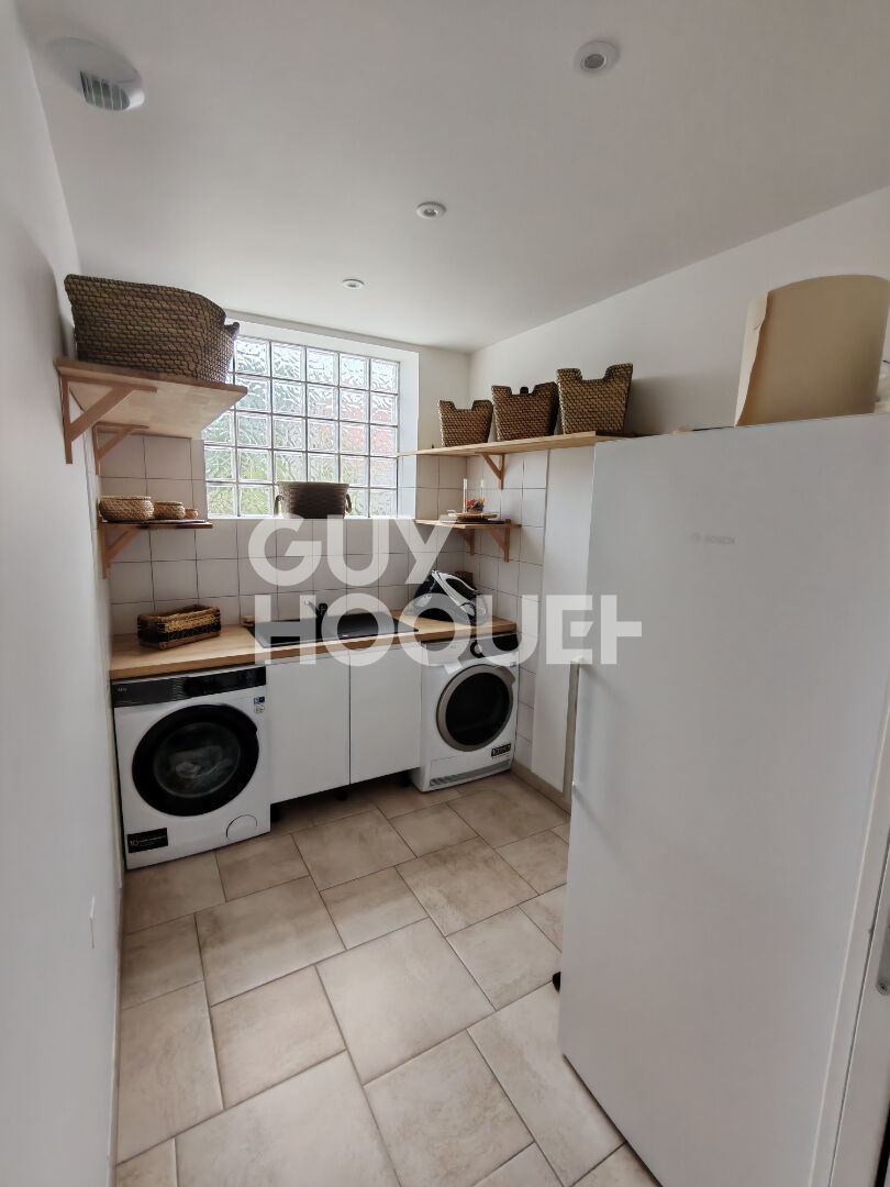 Maison La Riviere De Corps 8 pièce(s) 250 m2