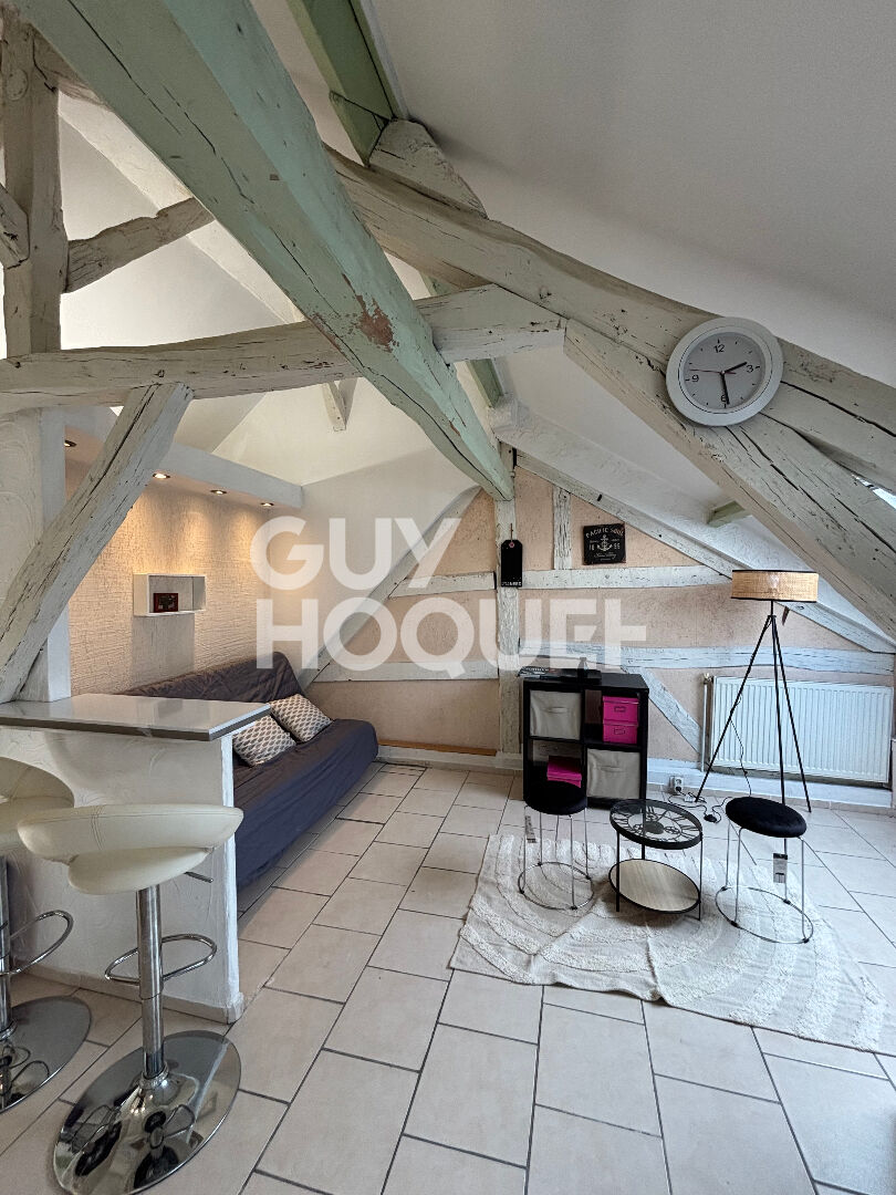 Studio meublé - 24.50m² - loyer toutes charges comprises