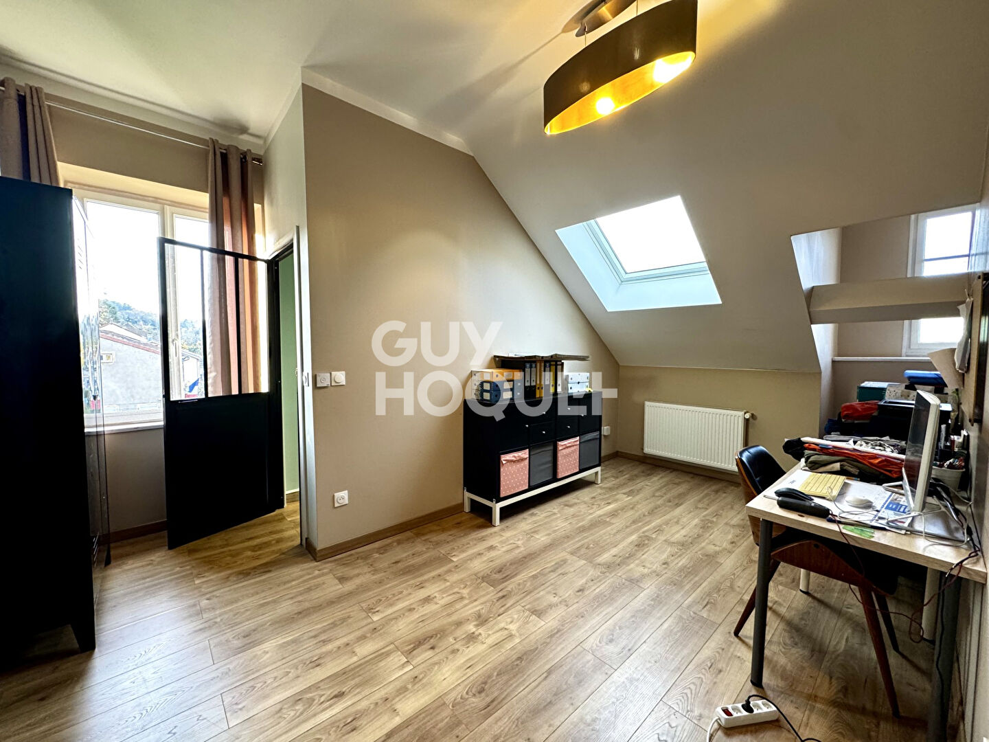 Maison spacieuse à vendre à Serémange-Erzange - 6 chambres, piscine et garage