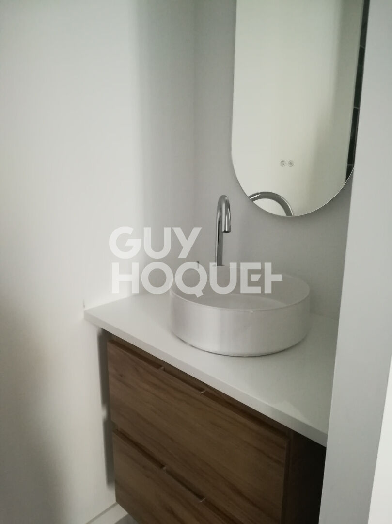 BEL APPARTEMENT A 5 MIN DE LA GARE