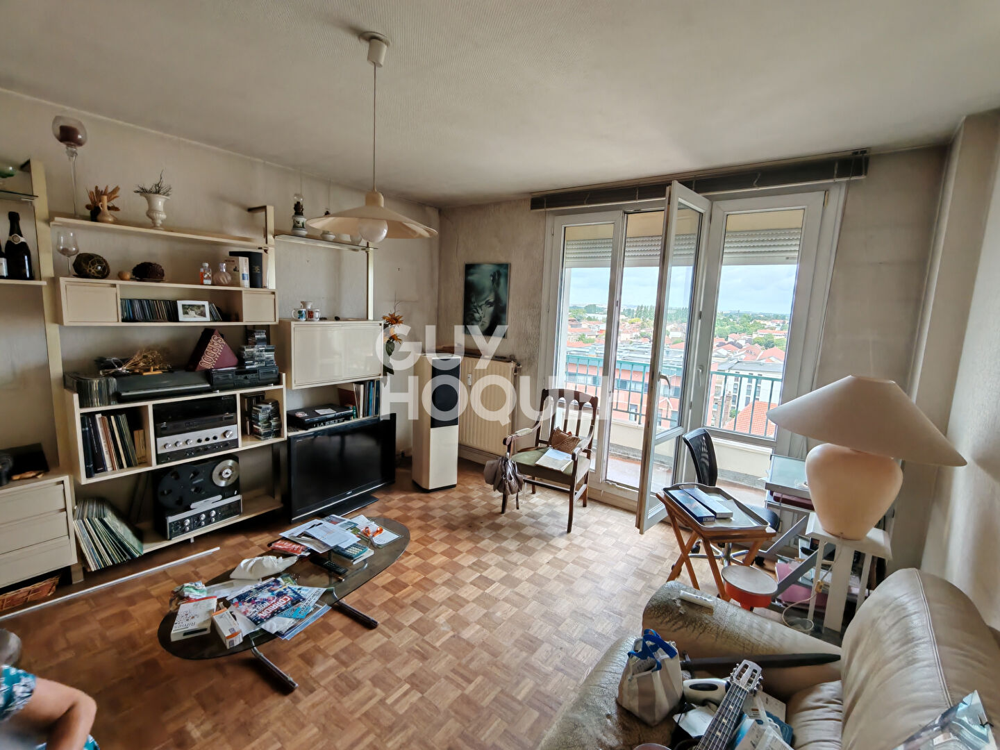 Appartement au centre ville avec garage, dernier étage