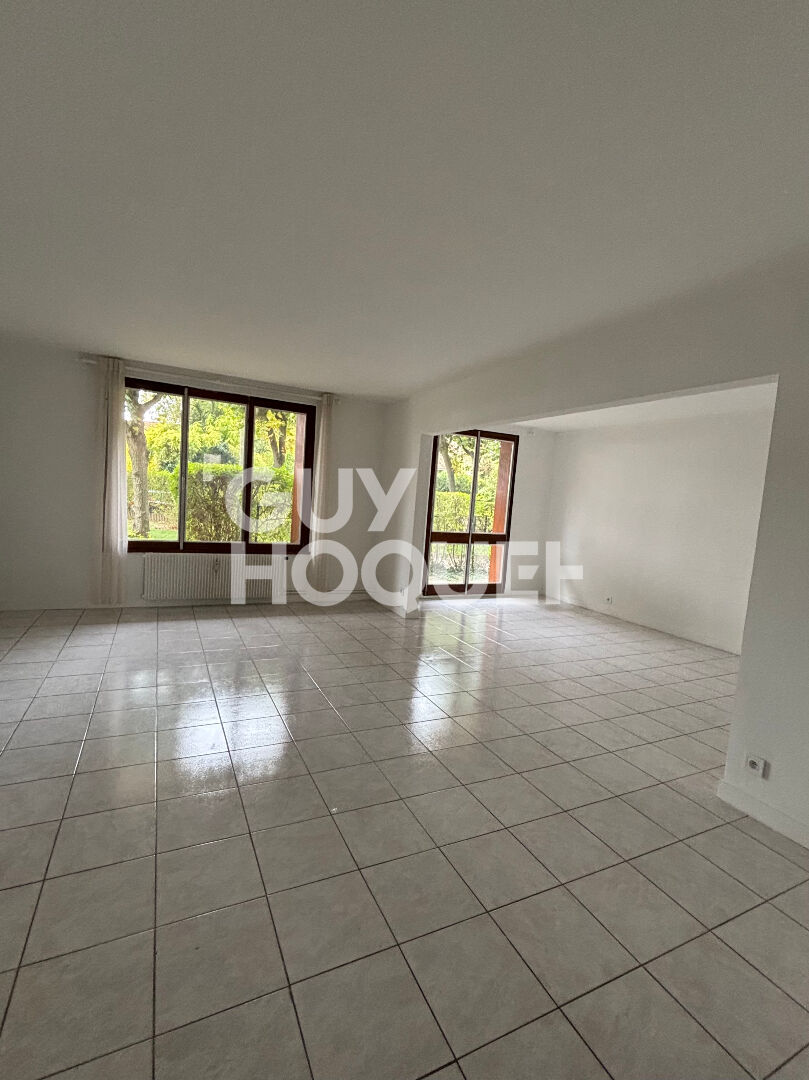 4 pièces - terrasse - loyer toutes charges comprises