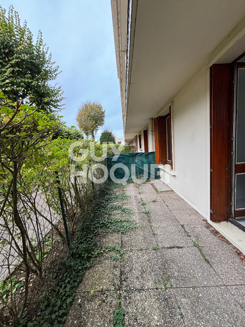 4 pièces - terrasse - loyer toutes charges comprises