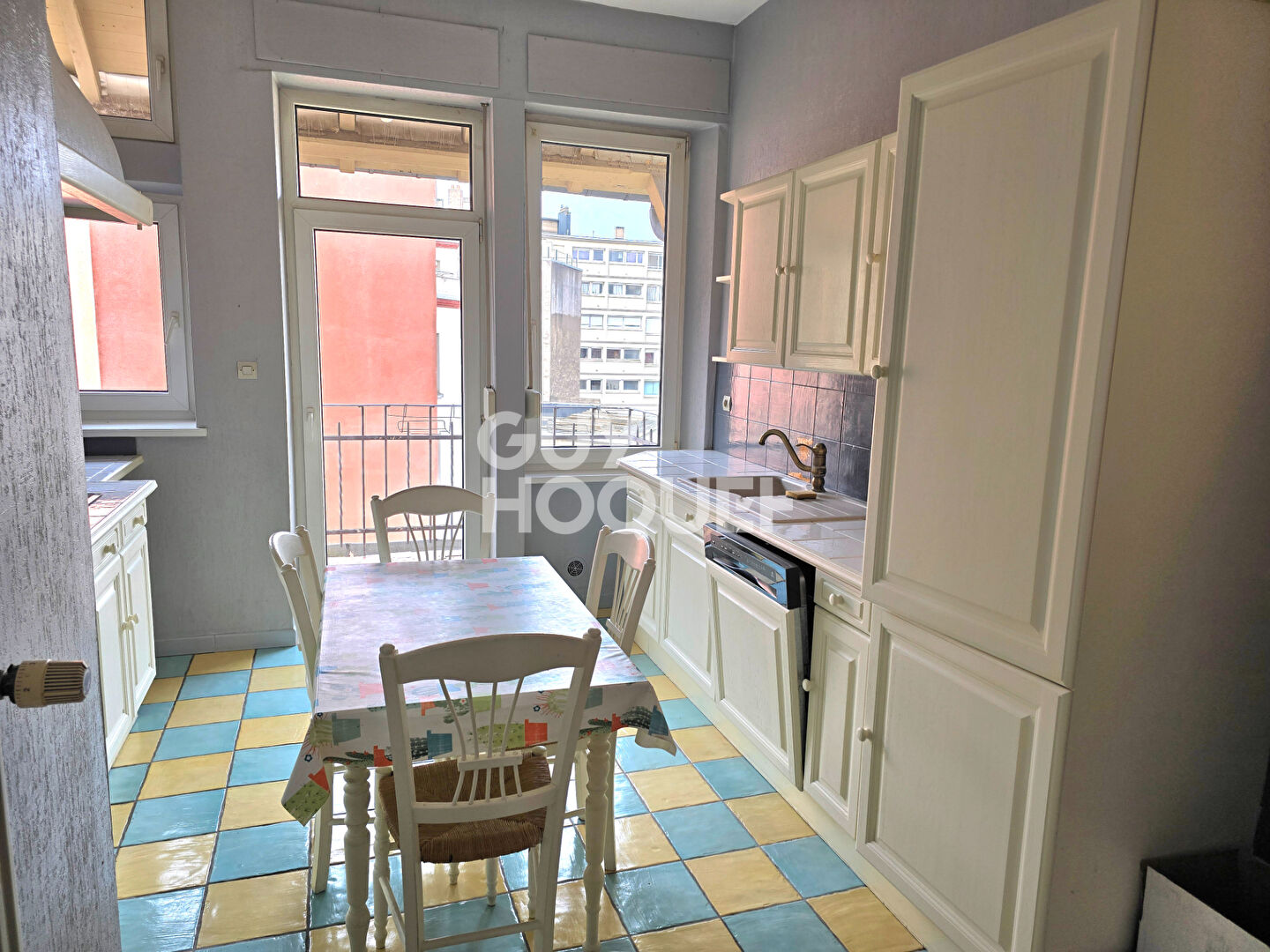 Appartement  5 pièce(s) 112.88 m2