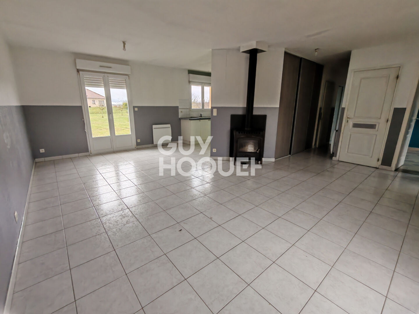 Pavillon 5 pièces sur sous-sol