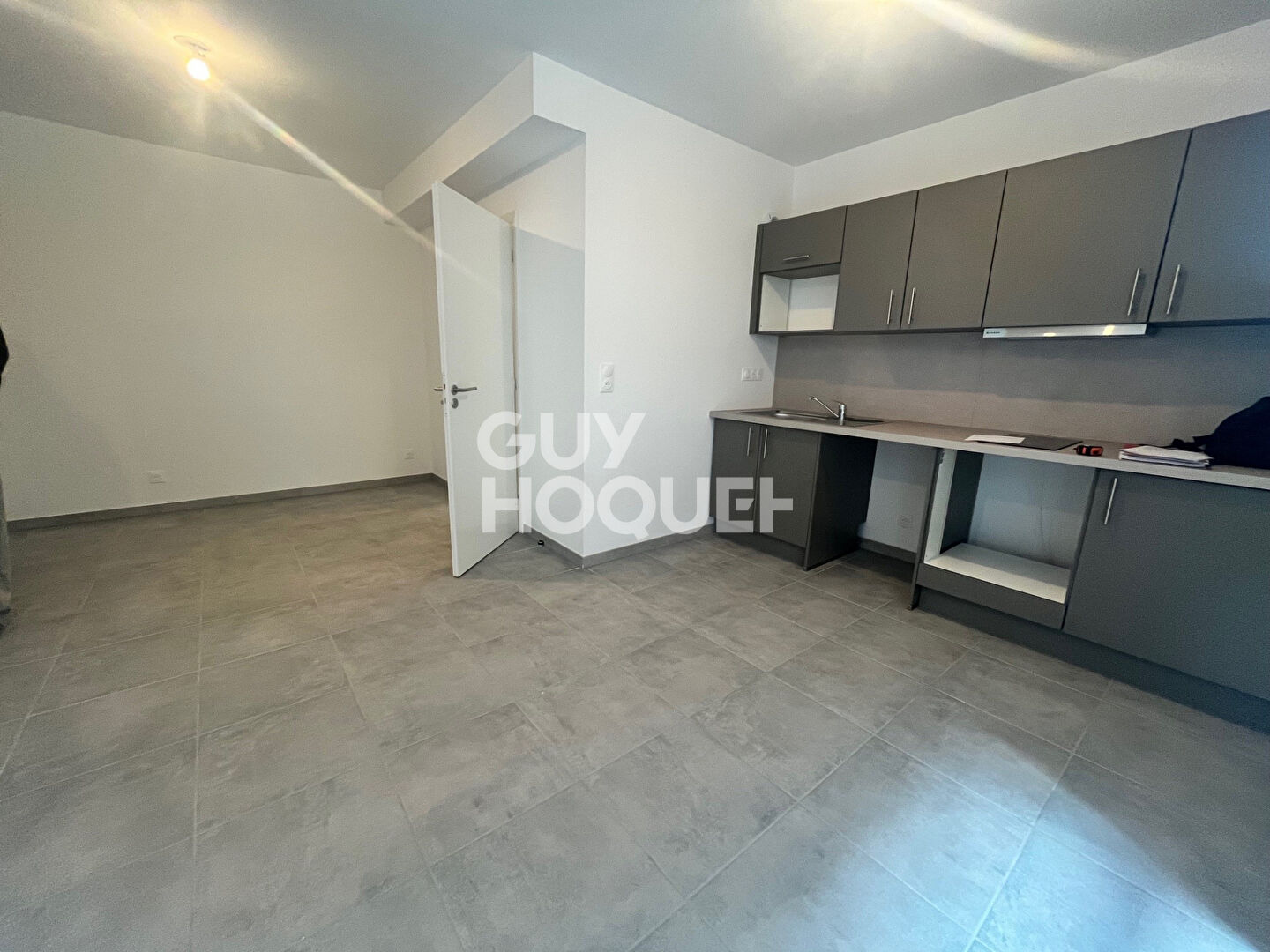 Appartement STUDIO à louer - Centre-ville Charles III, Nancy