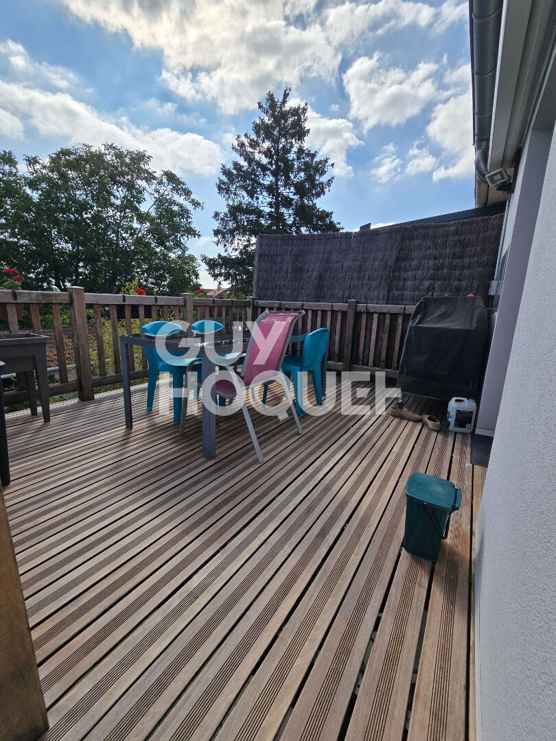Maison Guélange 4 pièce(s) 150 m2