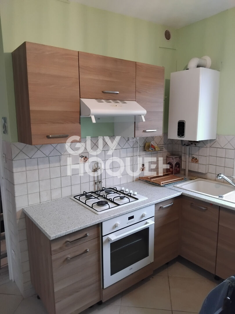 Appartement 2 pièces à louer  meublé en dernier étage à Thionville - Quartier Briquerie