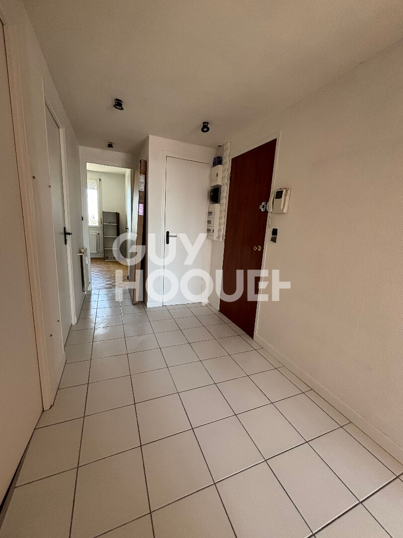 2 pièces de 54.10m² - balcon - garage