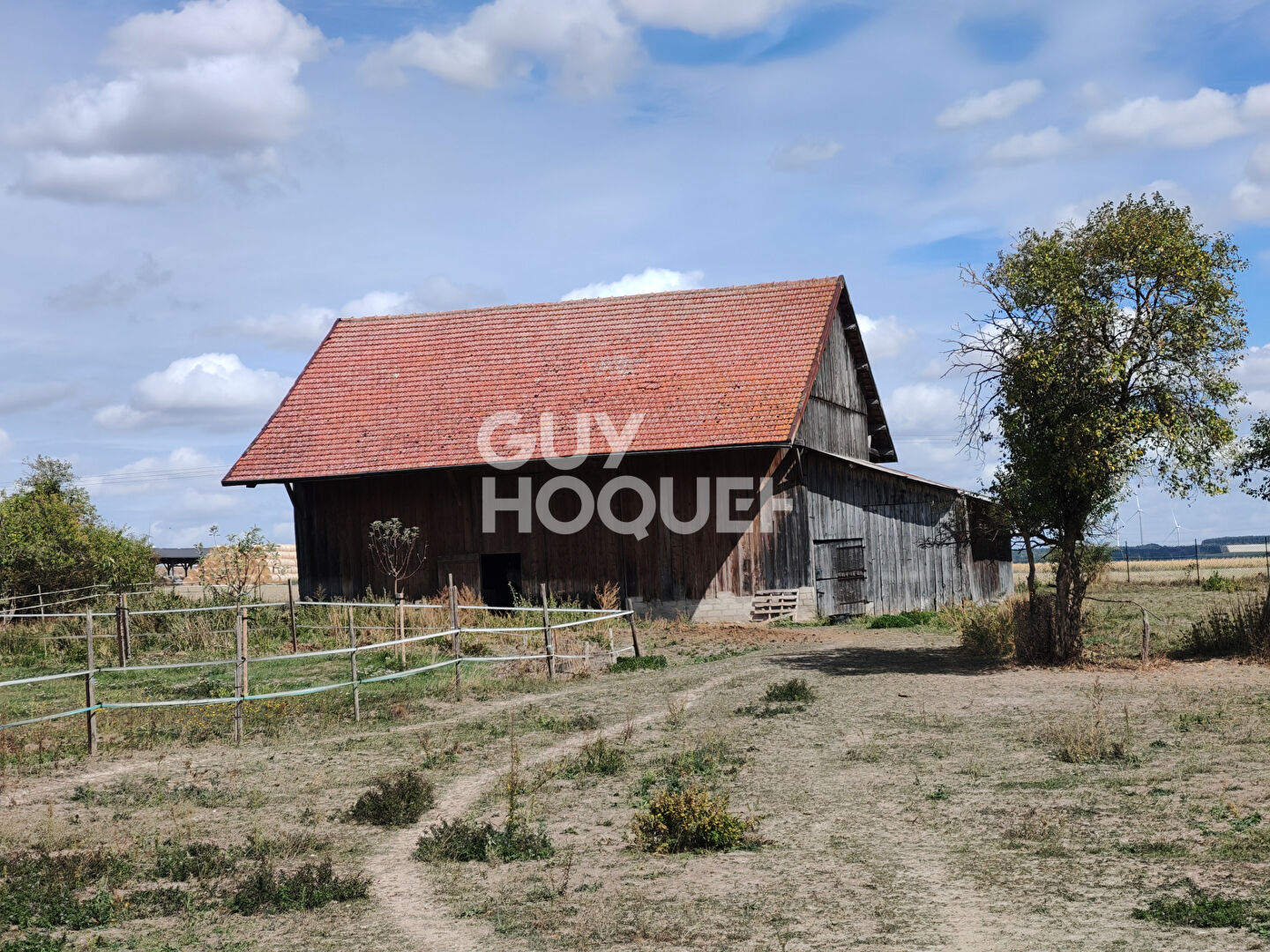 GRANGE ET TERRAIN CONSTRUCTIBLE