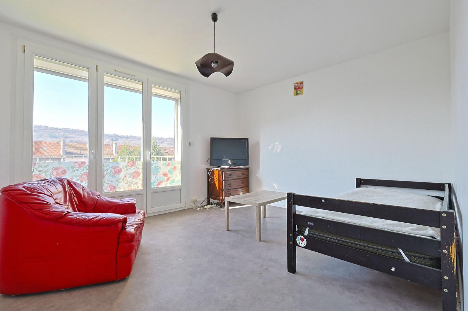 Appartement 2 pièces à Neuves-Maisons : le charme à petit prix !