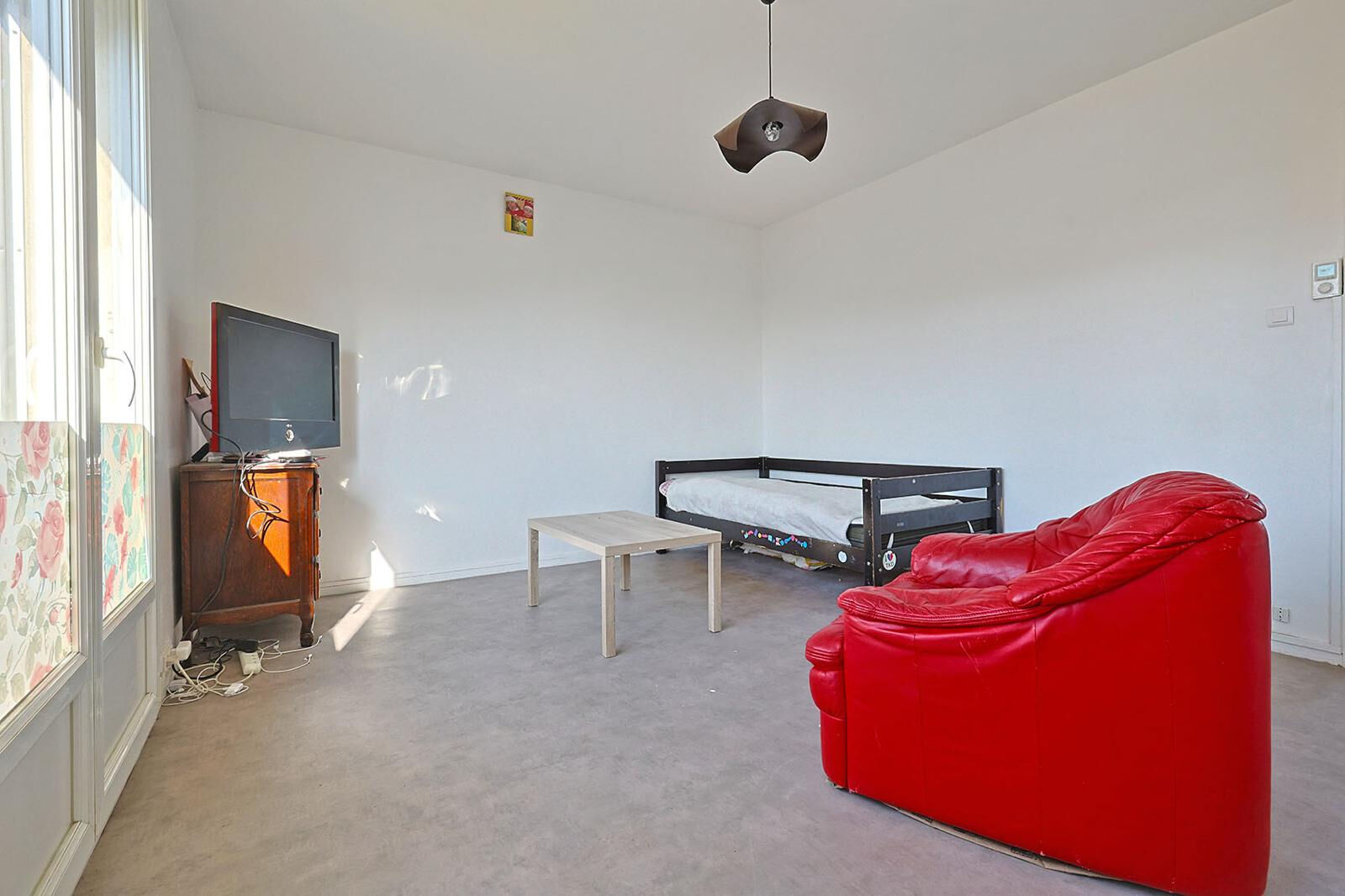 Appartement 2 pièces à Neuves-Maisons : le charme à petit prix !