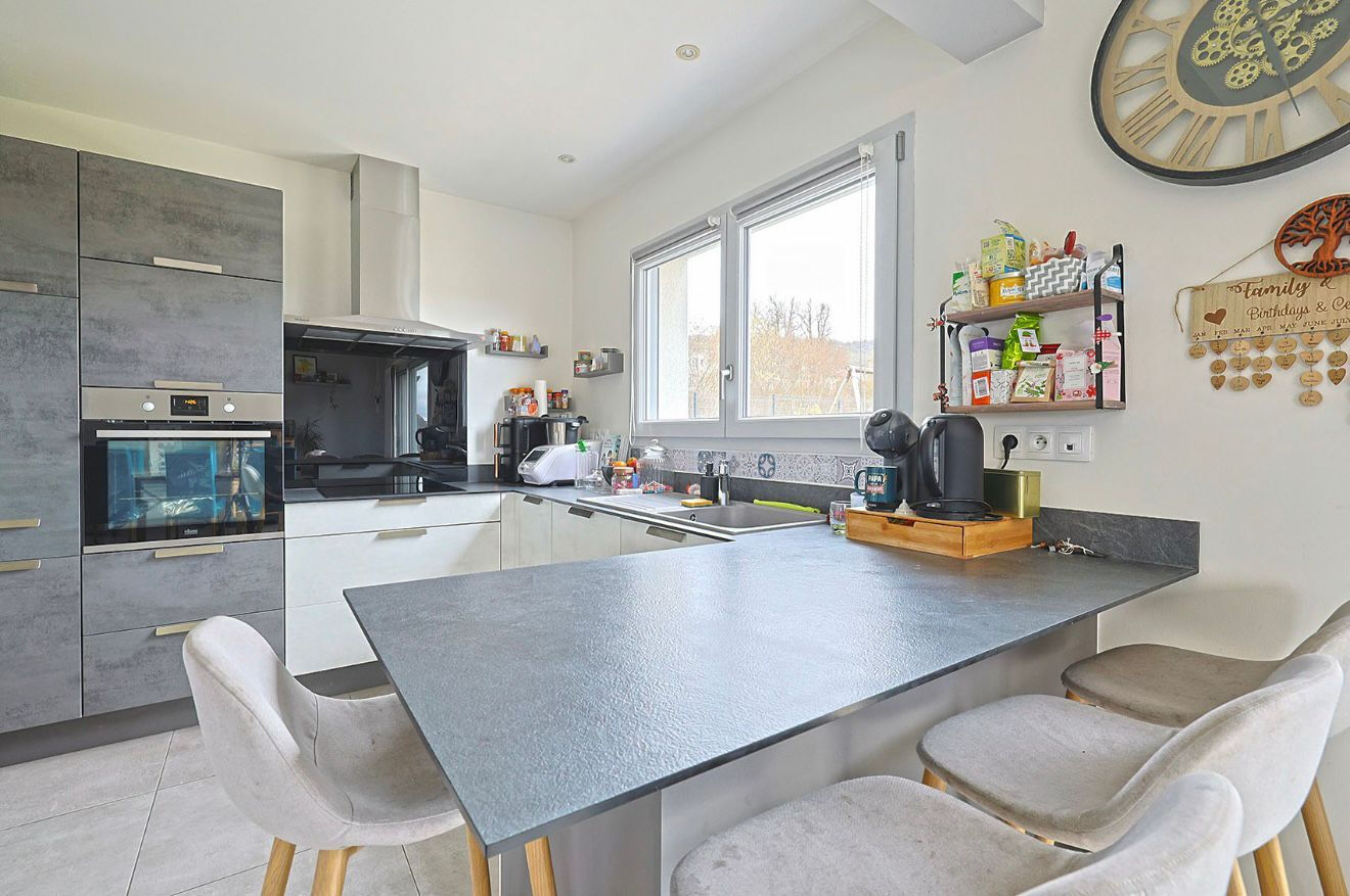 Maison à vendre à Neuves-Maisons : votre futur QG familial avec jardin XXL !